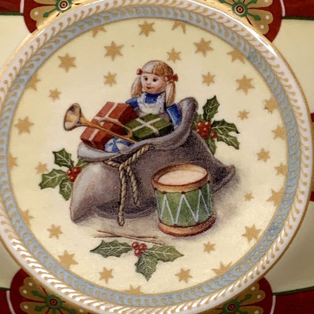 Villeroy & Boch Dish 1748